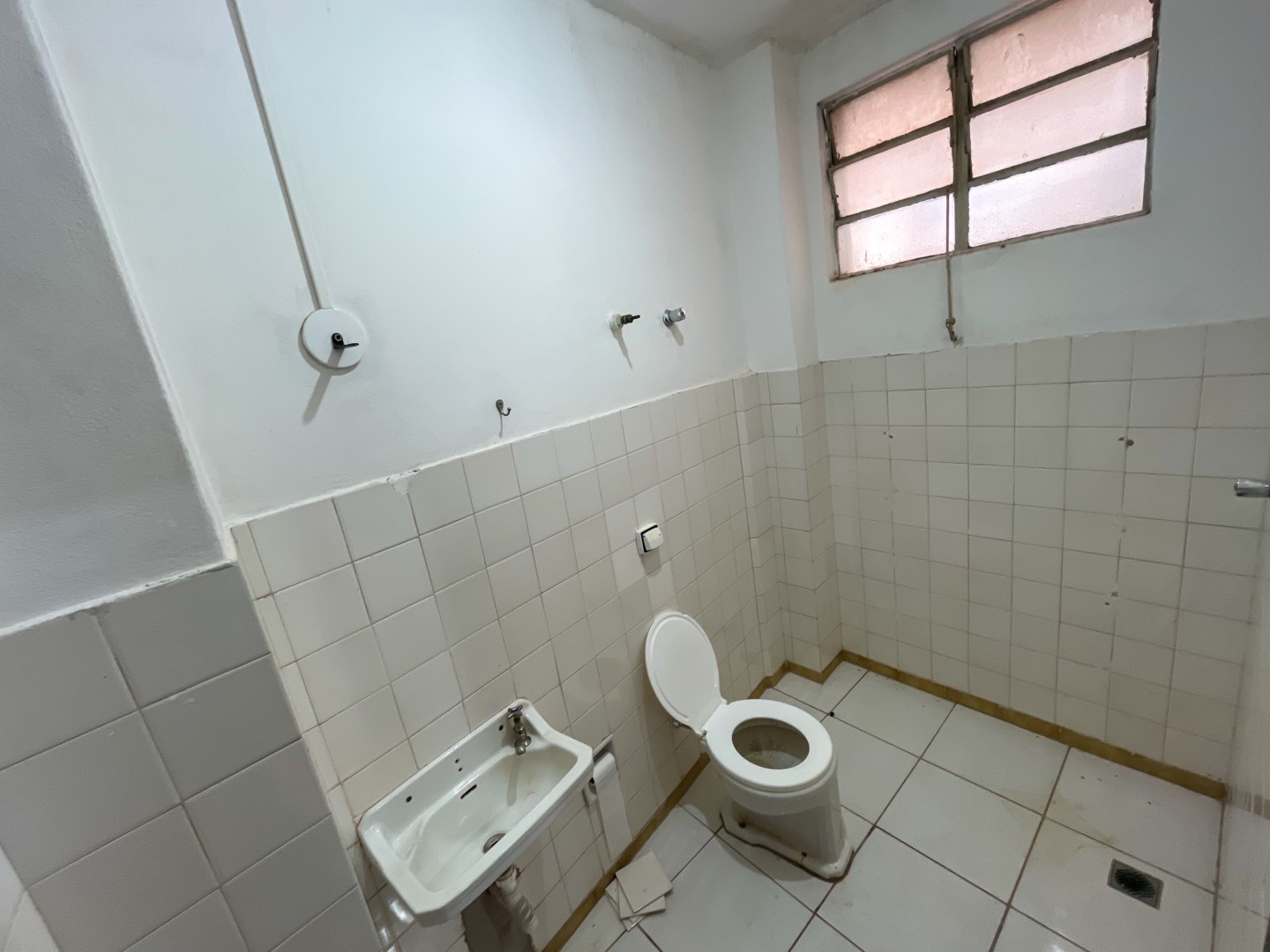 Apartamento para locação no bairro Centro de Londrina - Foto 11