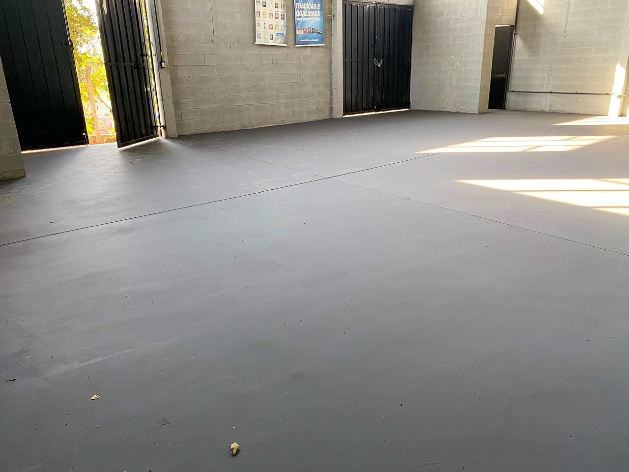 Barracão/Galpão para alugar em Centro, Londrina — Portal Chave Fácil