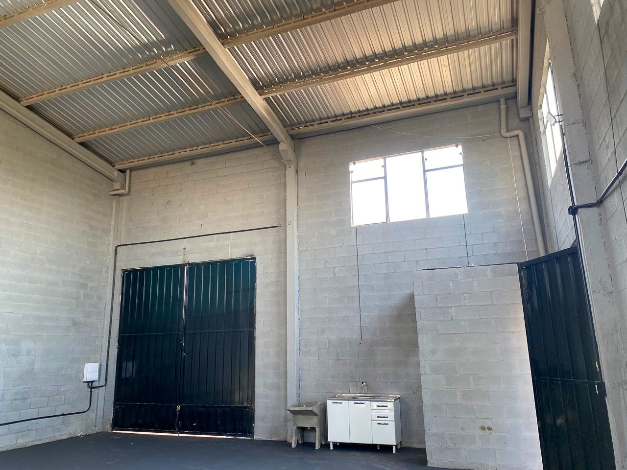 Barracão/Galpão para alugar em Centro, Londrina — Portal Chave Fácil