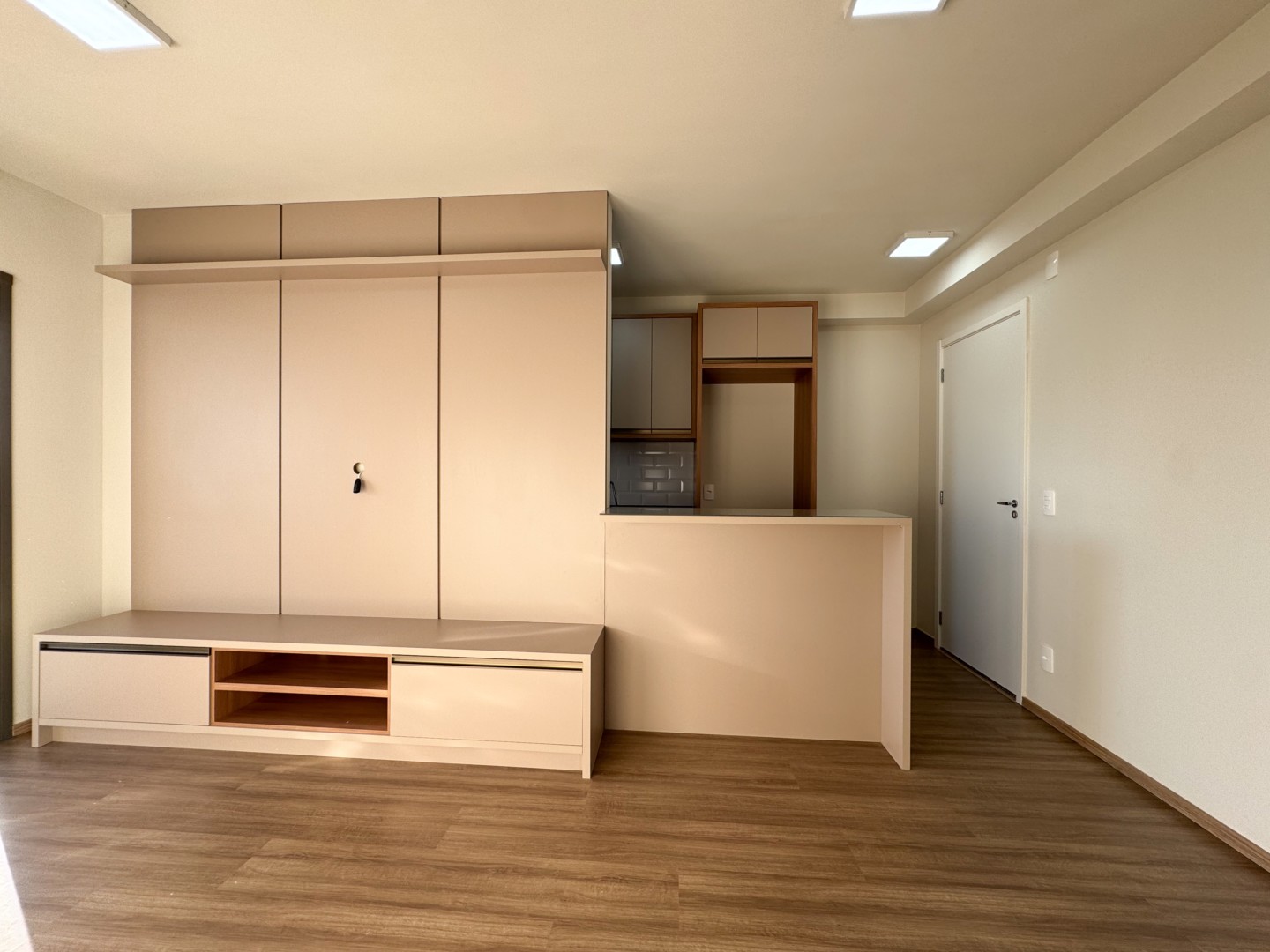 Apartamento para locação no bairro Aurora de Londrina - Foto 4