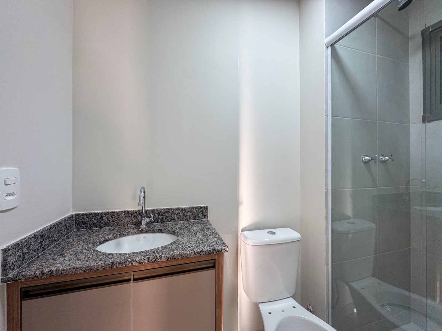 Apartamento para locação no bairro Aurora de Londrina - Foto 17