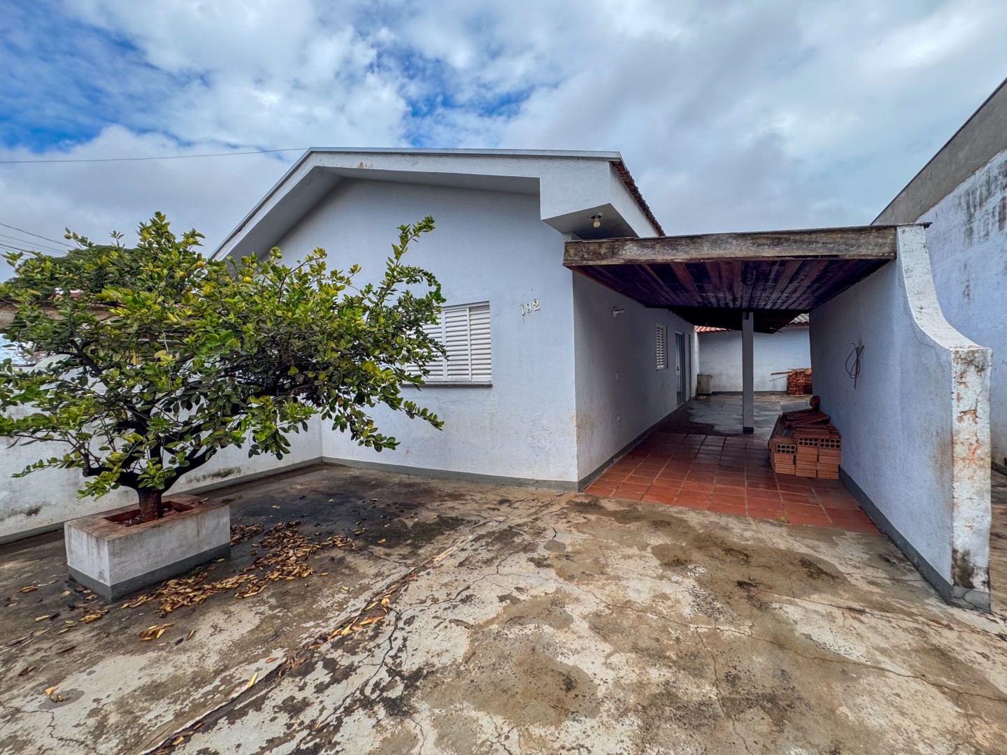 Casa Residencial para venda no Cambara em Londrina com 185m² por R$ 650.000