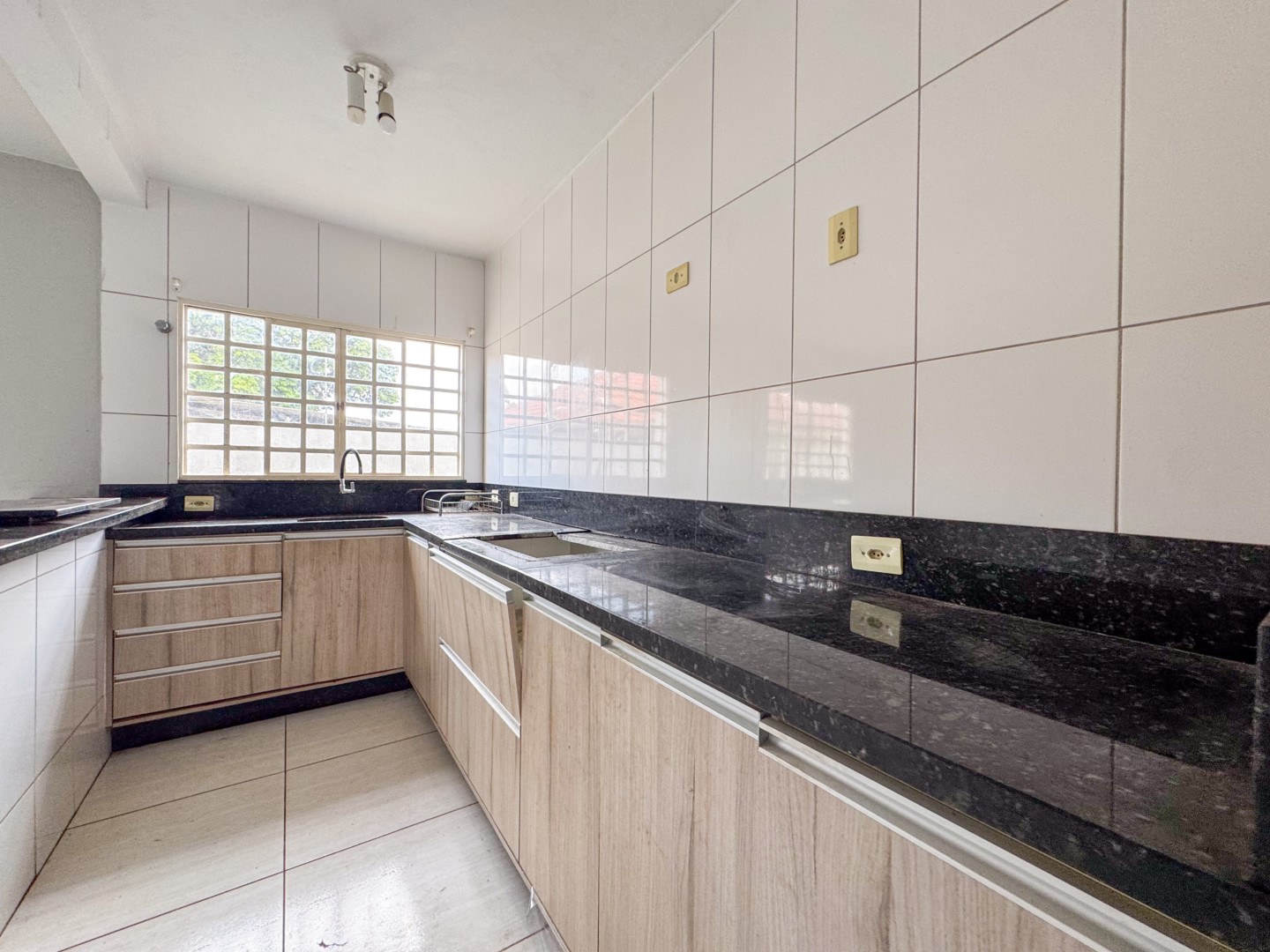 Casa Residencial para venda no bairro Cambara de Londrina - Foto 29