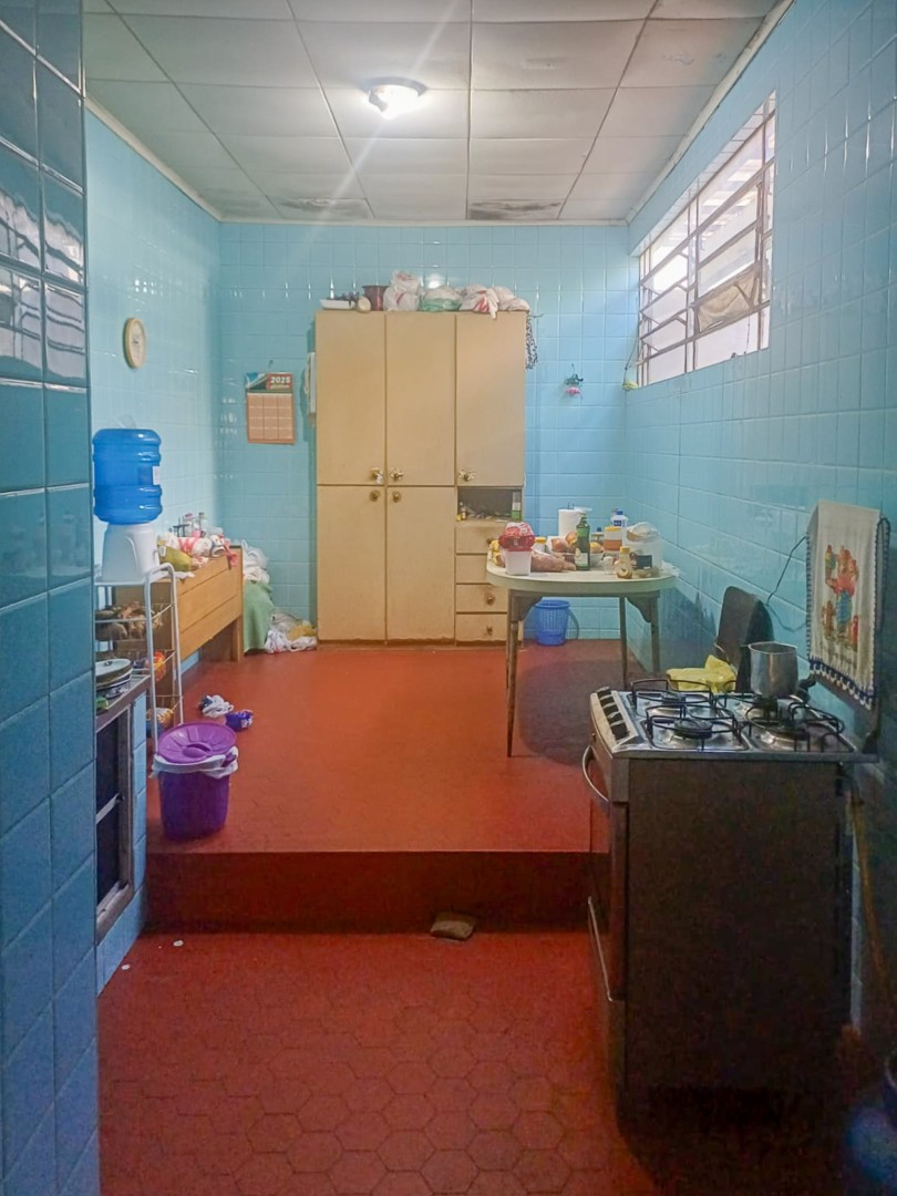 Casa Residencial para venda no bairro Chacaras Pietraroia de Londrina - Foto 8