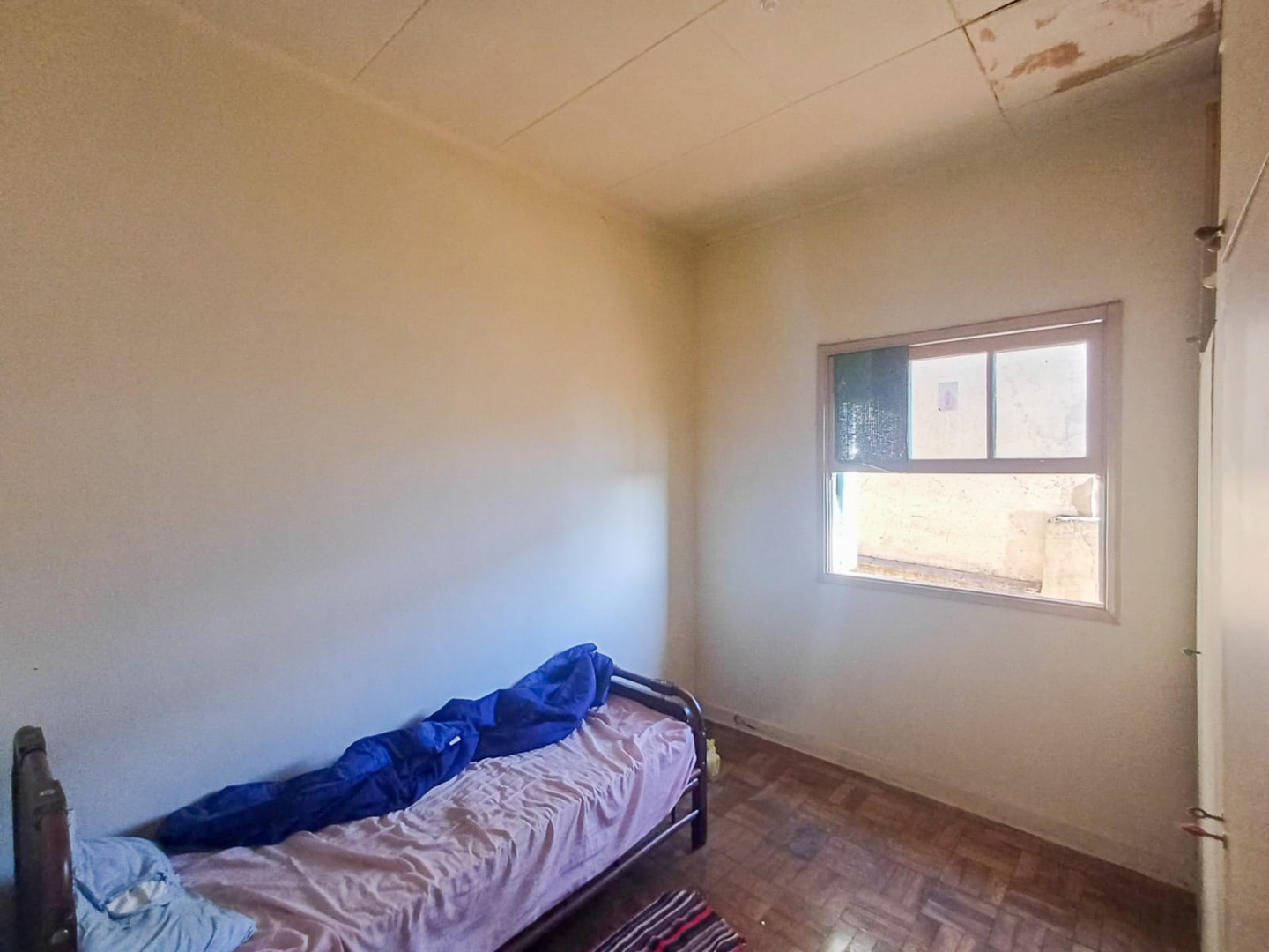 Casa Residencial para venda no bairro Chacaras Pietraroia de Londrina - Foto 5