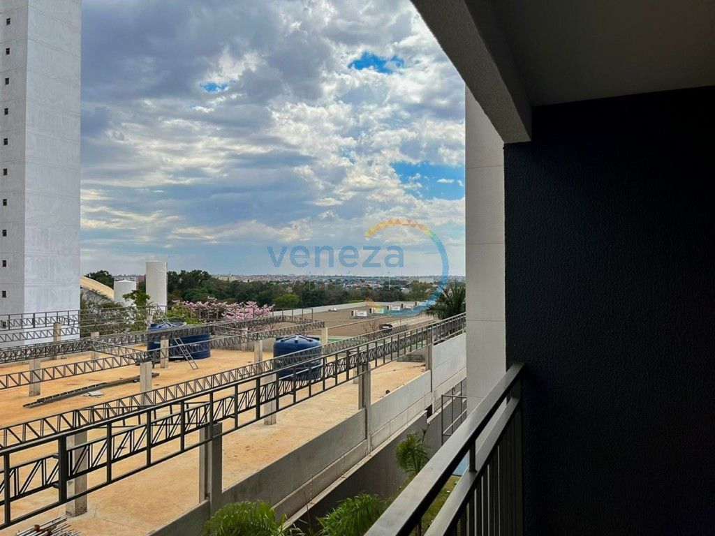 Apartamento para venda no bairro Vila Santa Terezinha de Londrina - Foto 4