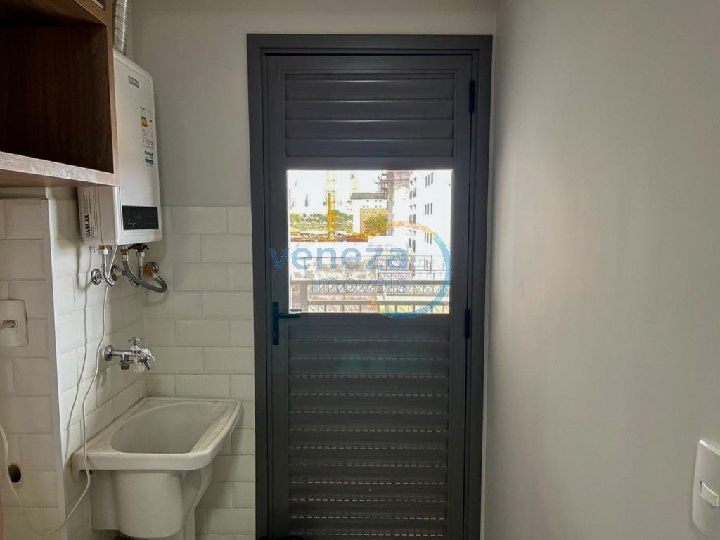Apartamento para venda no bairro Vila Santa Terezinha de Londrina - Foto 12