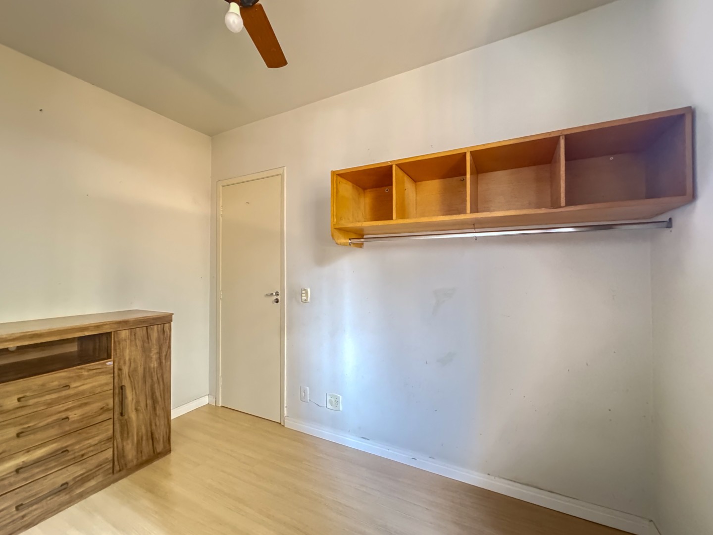 Apartamento para venda no bairro Vale dos Tucanos de Londrina - Foto 15