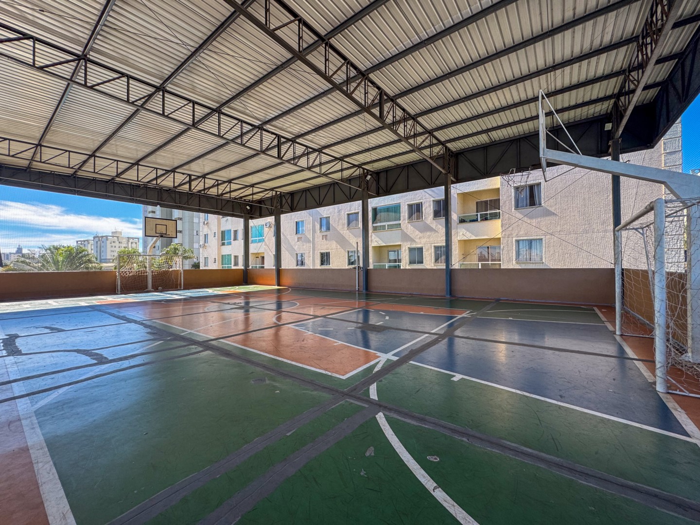 Apartamento para venda no bairro Vale dos Tucanos de Londrina - Foto 31