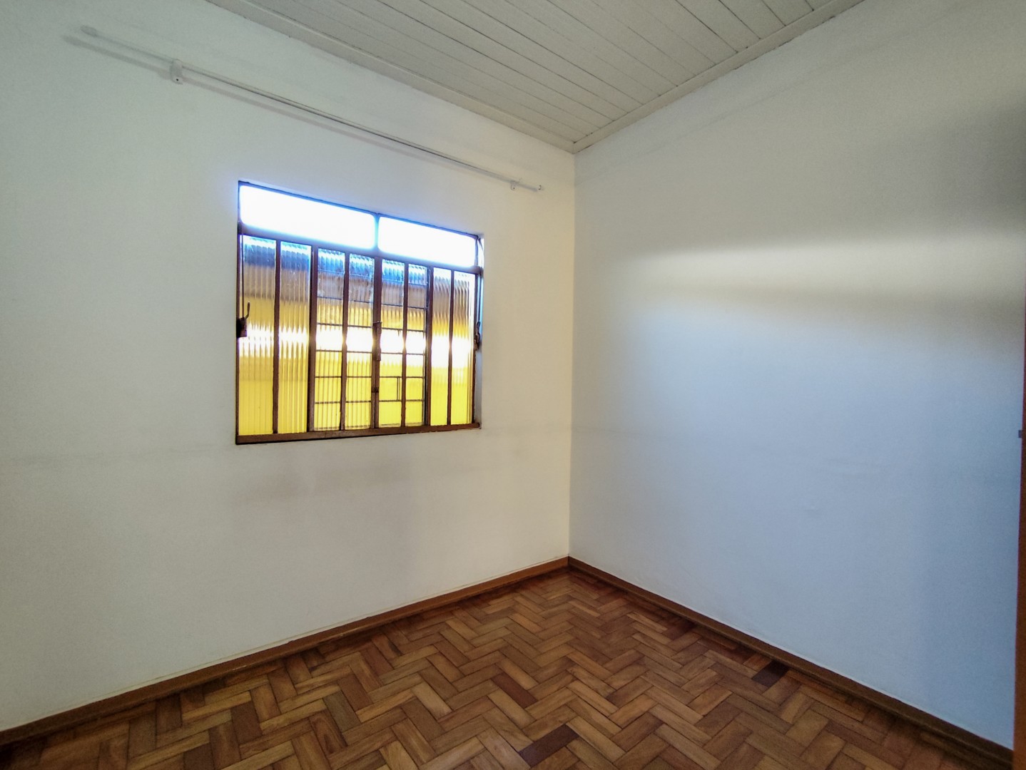 Casa Residencial para locação no bairro Antares de Londrina - Foto 9