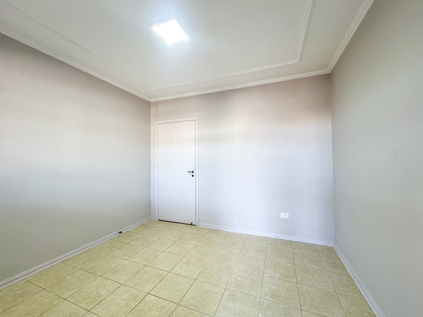 Casa Comercial para locacao no Ipanema em Londrina com 240m² por R$ 8.500 - Foto 3