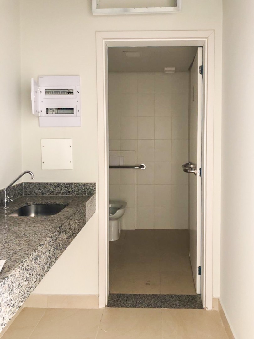 Sala para locação no bairro Centro de Londrina - Foto 8