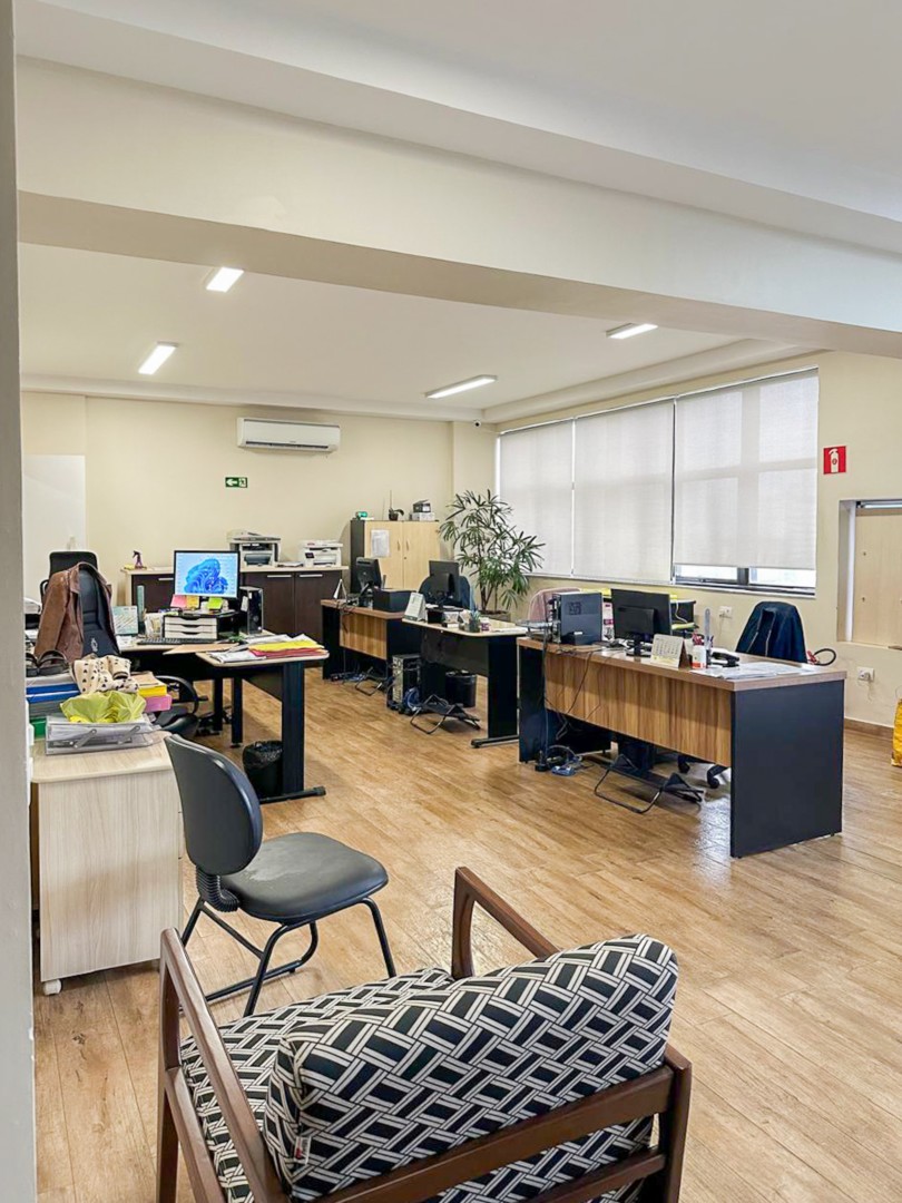 Sala para venda no bairro Centro de Londrina - Foto 8