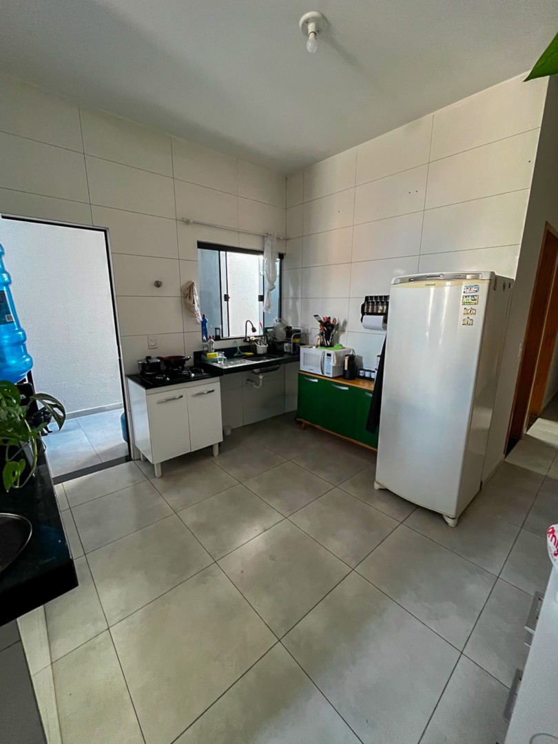 Casa Residencial para venda no bairro Jose Garcia Molina de Londrina - Foto 12