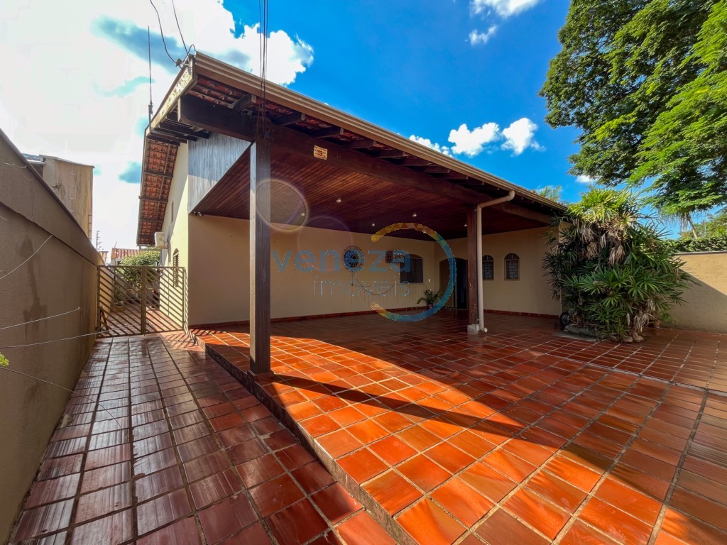 Casa Residencial para venda no Champagnat em Londrina com 300m² por R$
                                                                                                                                                1.250.000,00                                                                                                                                        