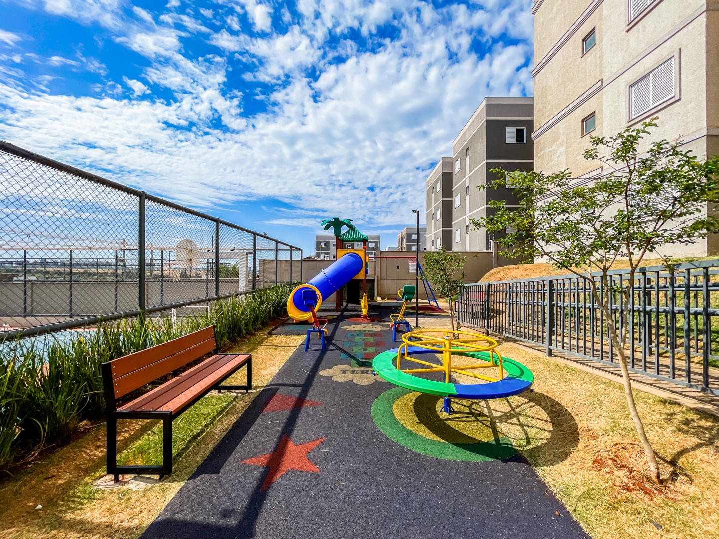 Apartamento para venda no bairro Colinas de Londrina - Foto 19