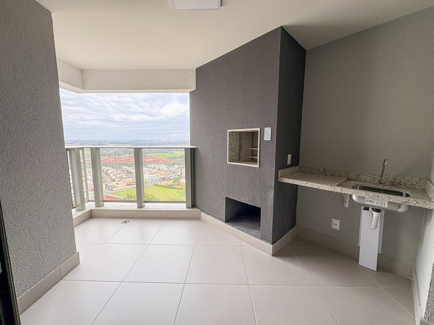 Apartamento para locação no bairro Gleba Palhano de Londrina - Foto 6