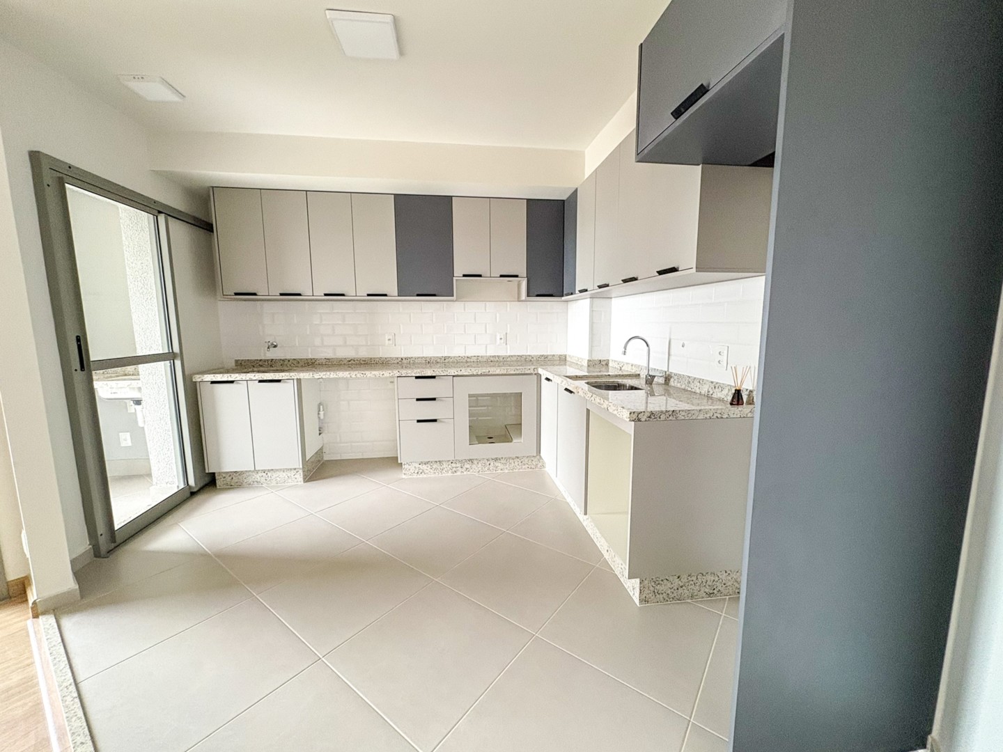 Apartamento para locação no bairro Gleba Palhano de Londrina - Foto 14