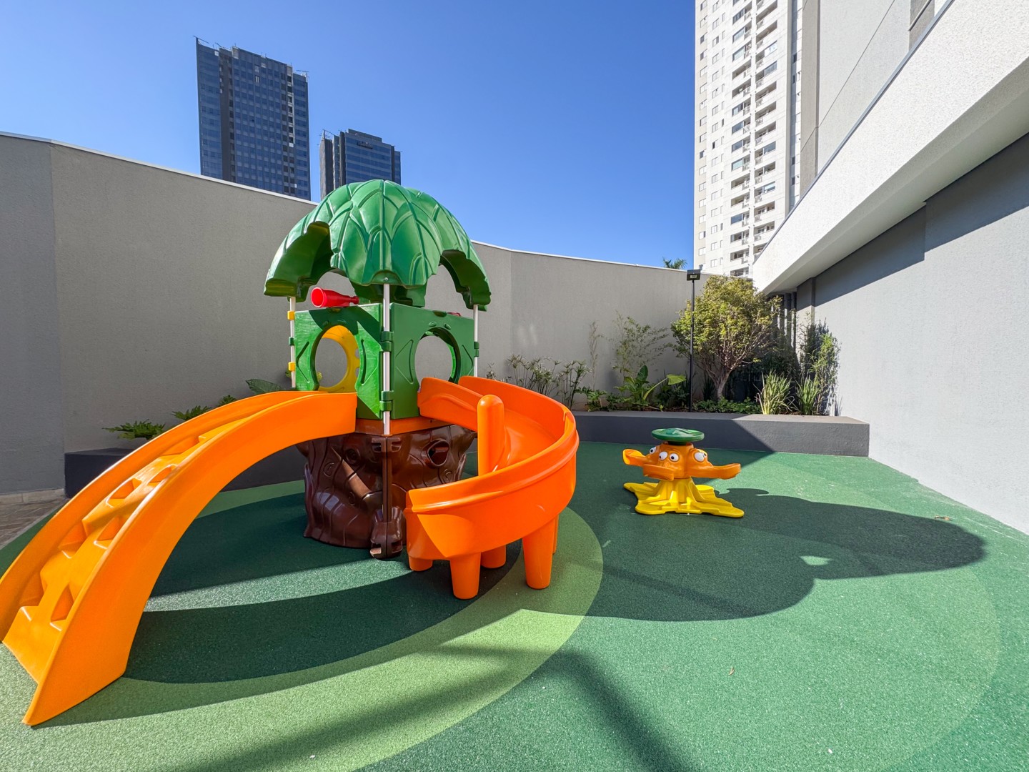 Apartamento para locação no bairro Gleba Palhano de Londrina - Foto 16