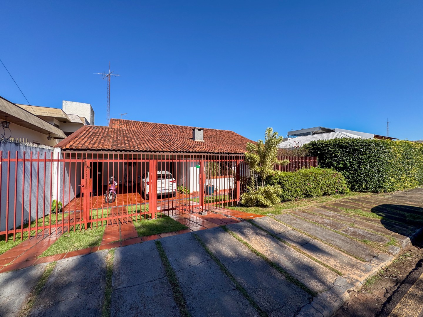 Casa Residencial para venda no Lago Parque em Londrina com 368,72m² por R$ 2.300.000