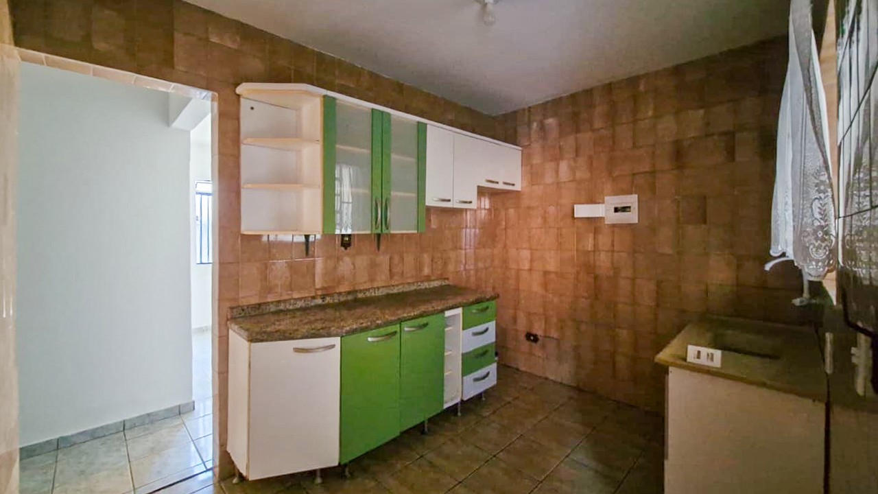 Casa Residencial para locação no bairro Antares de Londrina - Foto 14