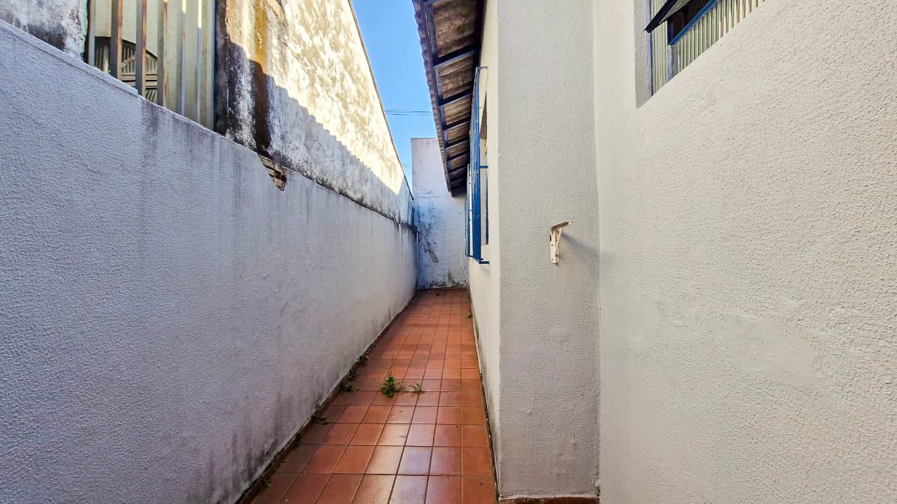 Casa Residencial para locação no bairro Antares de Londrina - Foto 21