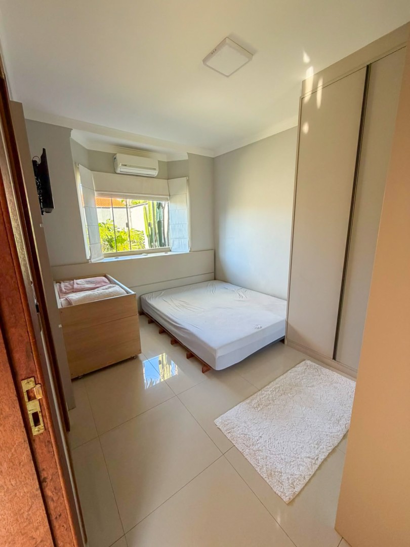 Casa Residencial para venda no bairro Jardim Pioneiros de Londrina - Foto 6