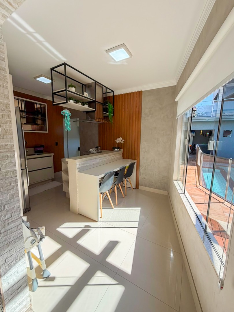 Casa Residencial para venda no bairro Jardim Pioneiros de Londrina - Foto 14
