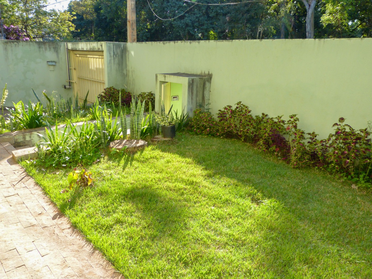 Casa Residencial para venda no bairro Quebec de Londrina - Foto 11