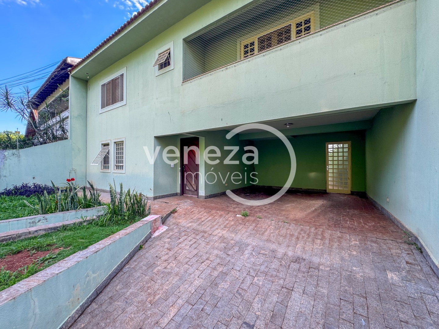 Casa Residencial para venda no Quebec em Londrina com 390m² por R$ 950.000