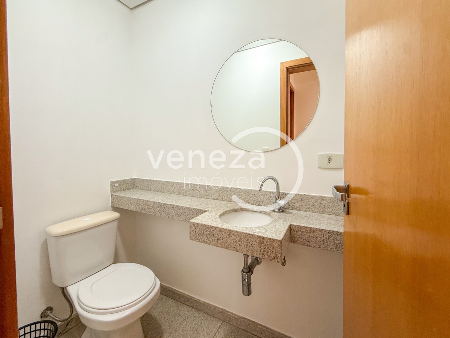 Apartamento para locação no bairro Centro de Londrina - Foto 5