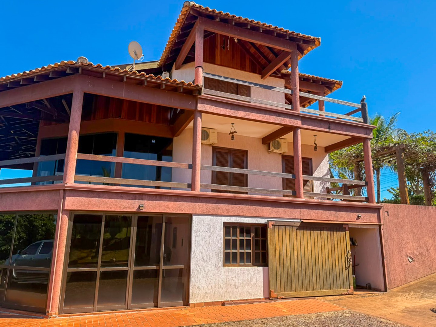 Casa Residencial para venda no Zona Rural em Porecatu com 1.303,95m² por R$ 2.500.000 - Foto 2