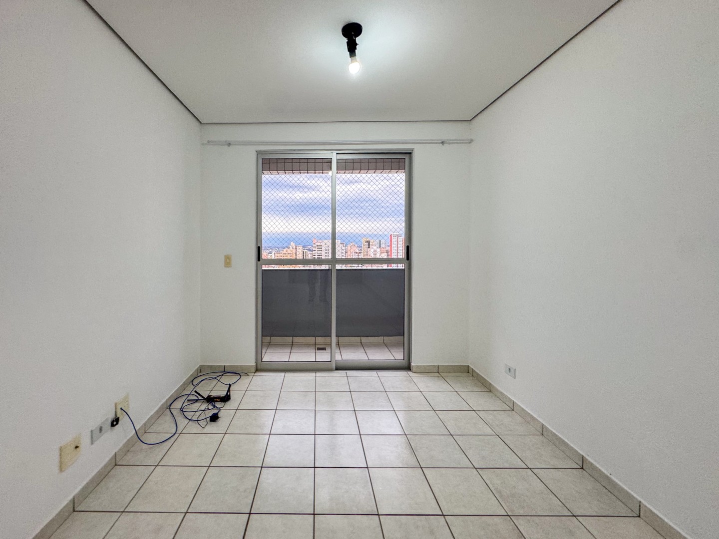 Apartamento para locação no bairro Centro de Londrina - Foto 6