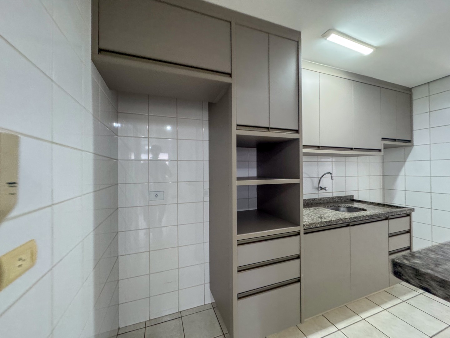 Apartamento para locação no bairro Centro de Londrina - Foto 22