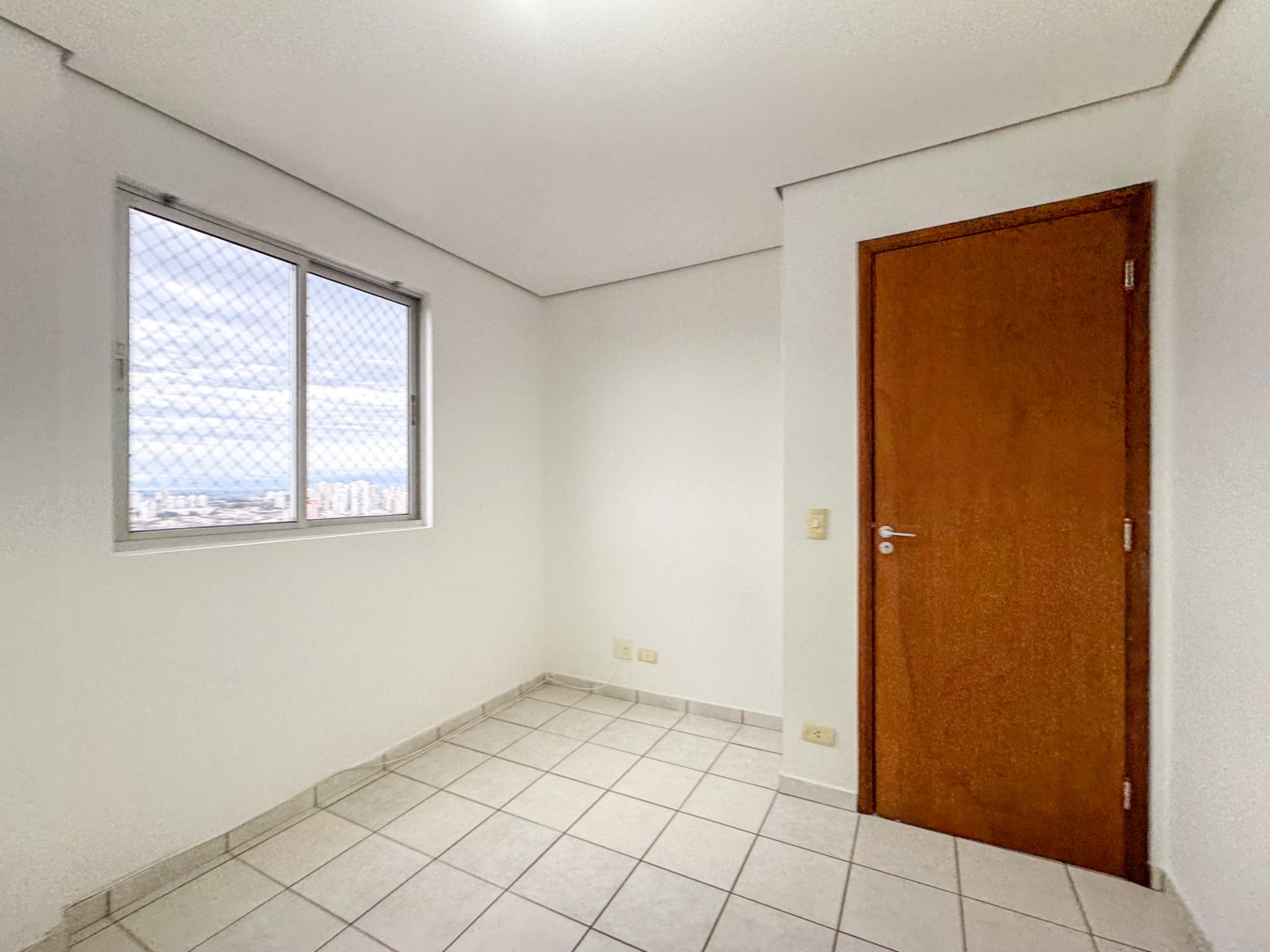 Apartamento para locação no bairro Centro de Londrina - Foto 17