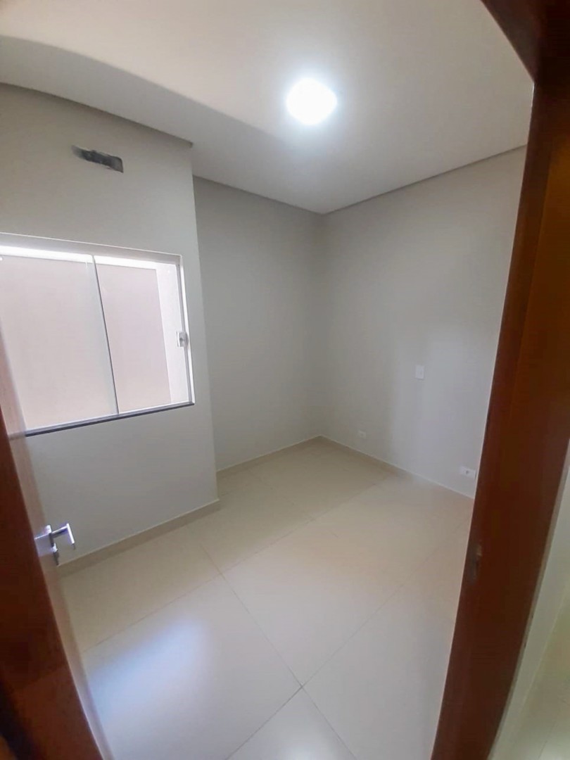 Casa Residencial para venda no bairro Operaria de Londrina - Foto 5