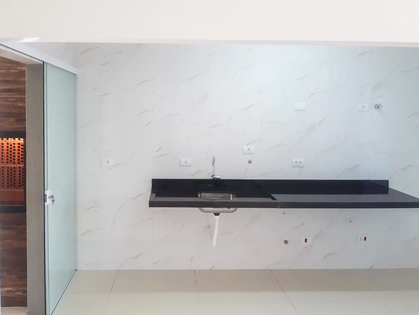 Casa Residencial para venda no bairro Operaria de Londrina - Foto 8