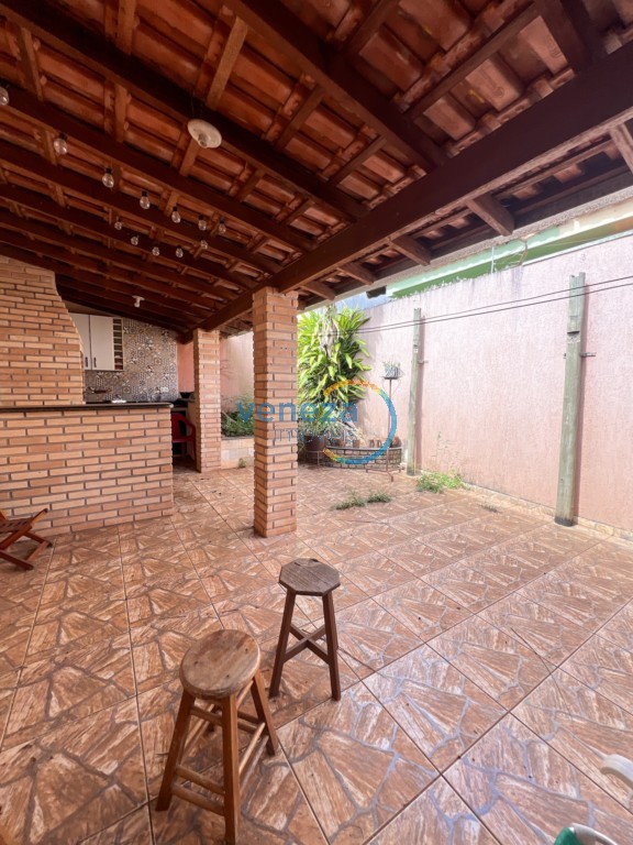 Casa Residencial para venda no bairro Lago Juliana de Londrina - Foto 16