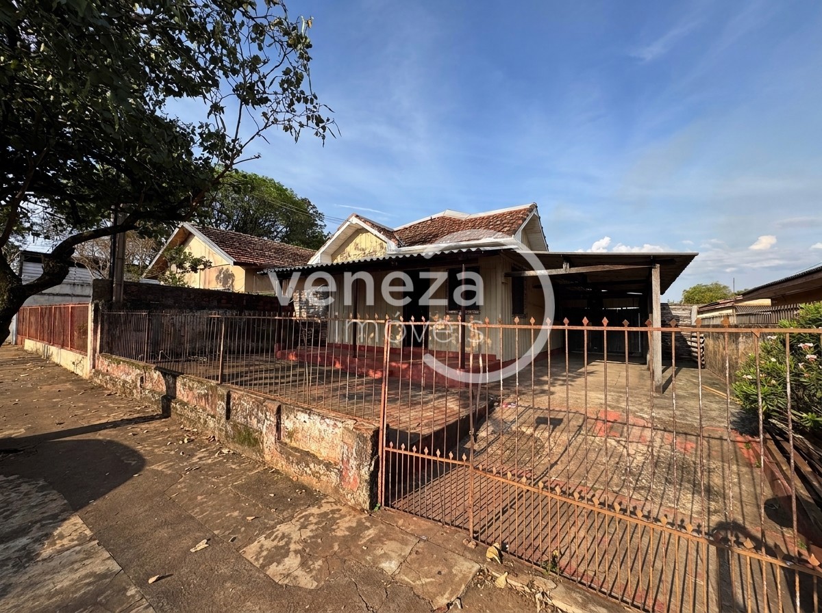 Casa Residencial para venda no Jardim Palmares em Londrina com 182m² por R$ 400.000