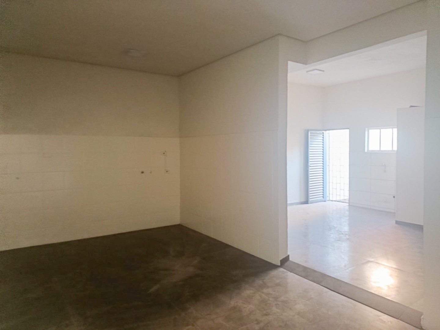 Barracão/Galpão para alugar em Paraiso, Londrina — Portal Chave Fácil