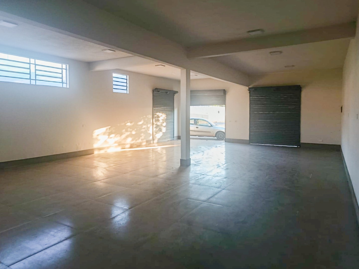 Barracão/Galpão para alugar em Paraiso, Londrina — Portal Chave Fácil