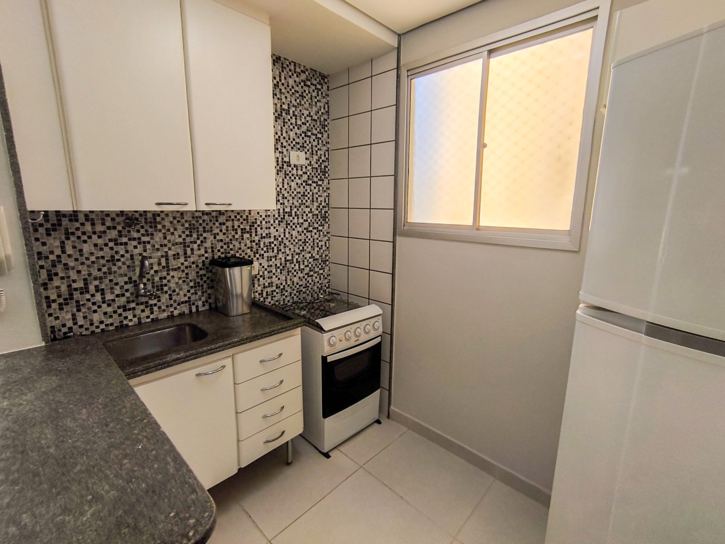 Apartamento para locação no bairro Centro de Londrina - Foto 12