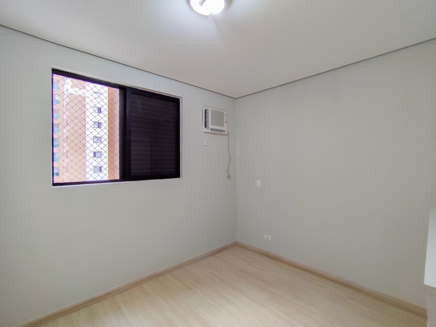 Apartamento para locação no bairro Gleba Palhano de Londrina - Foto 14