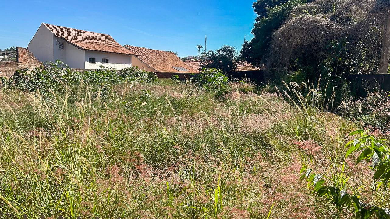 Terreno/Área à venda em Centro, Matinhos — Portal Chave Fácil