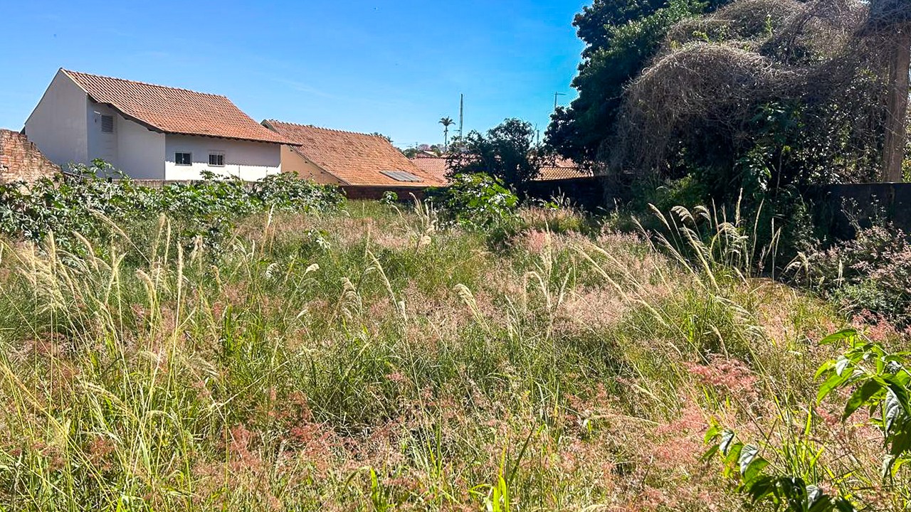 Terreno/Área à venda em Centro, Matinhos — Portal Chave Fácil