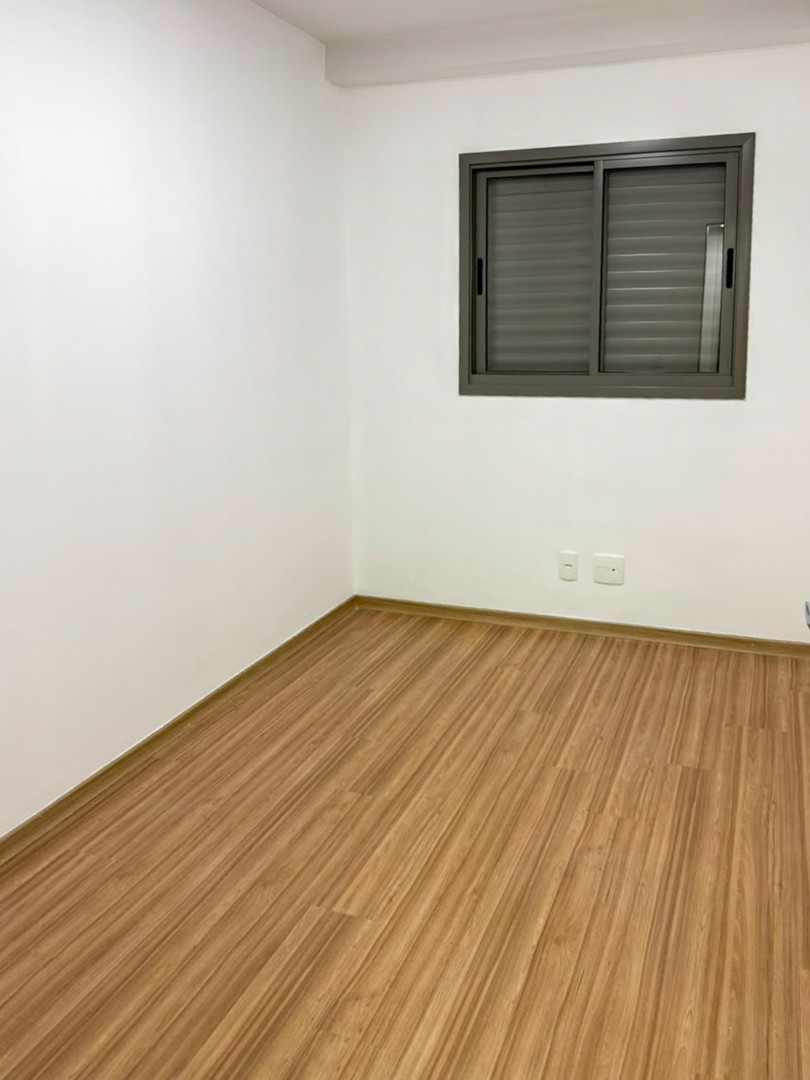 Apartamento para locação no bairro Vila Santa Terezinha de Londrina - Foto 5