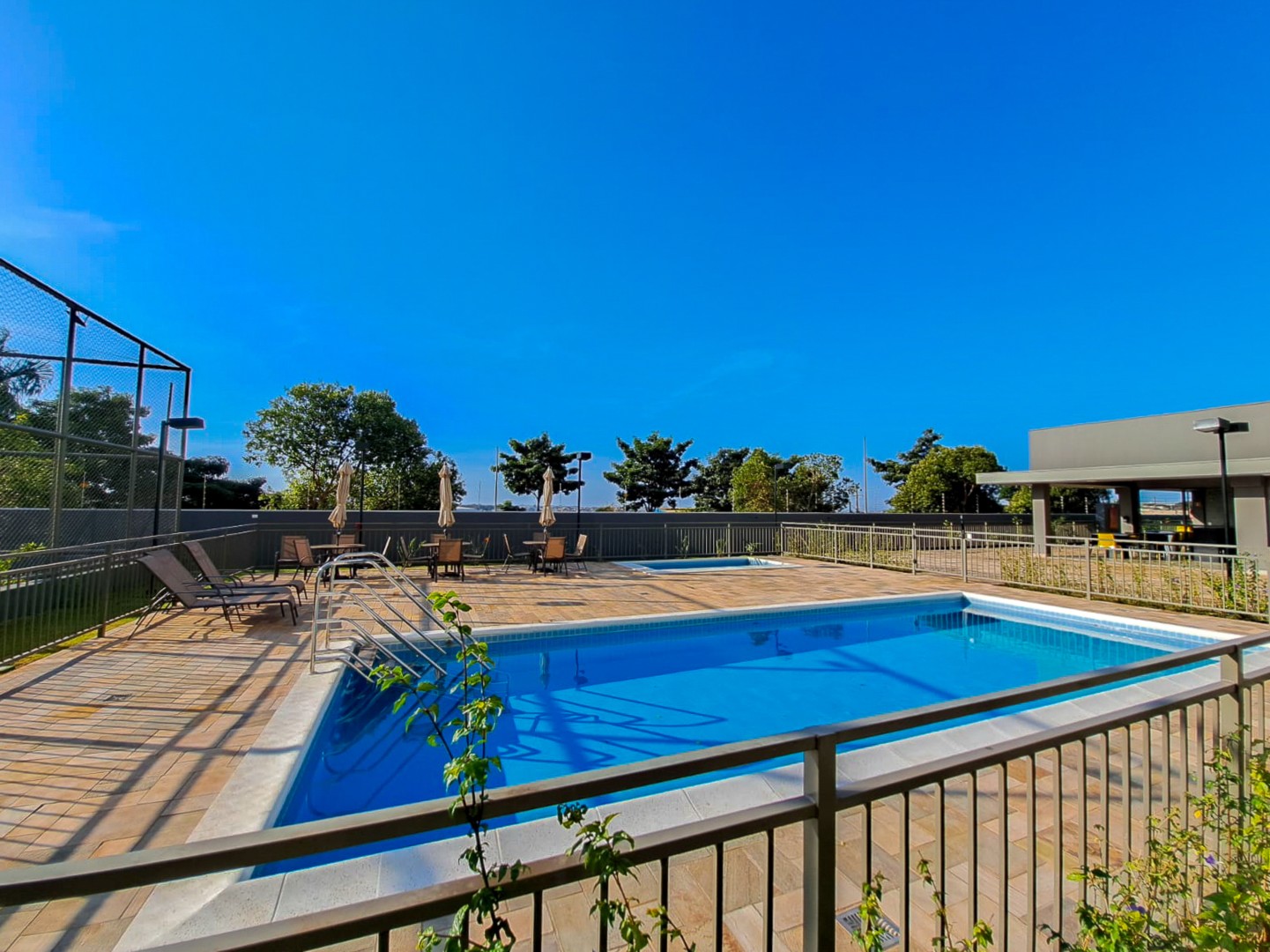 Apartamento para locação no bairro Vila Santa Terezinha de Londrina - Foto 20