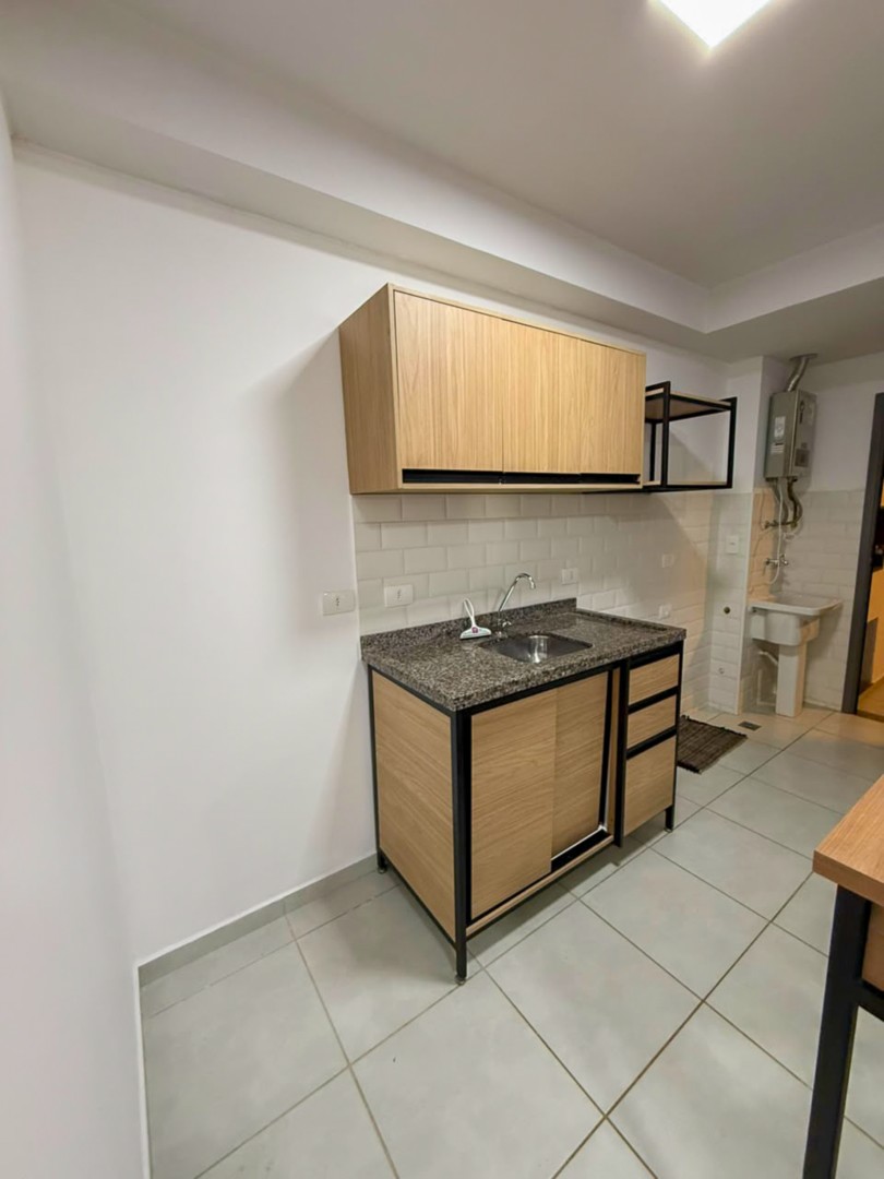 Apartamento para locação no bairro Vila Santa Terezinha de Londrina - Foto 7