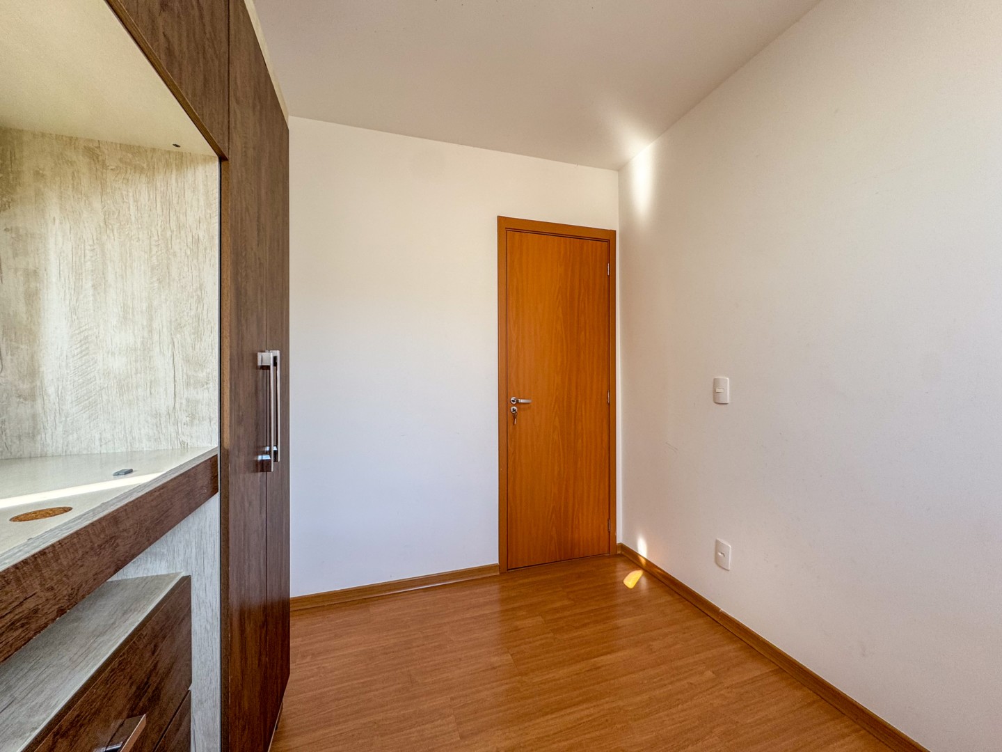 Apartamento para locação no bairro Boulevard de Londrina - Foto 8