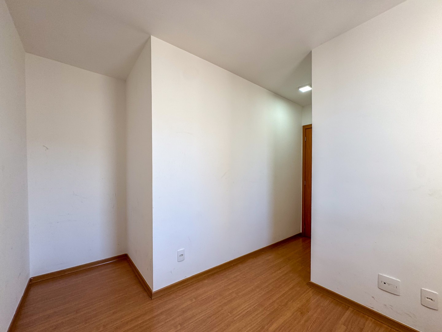 Apartamento para locação no bairro Boulevard de Londrina - Foto 14